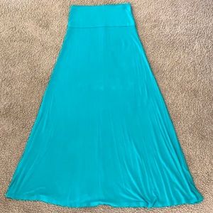 Green High-Waist Maxi Skirt